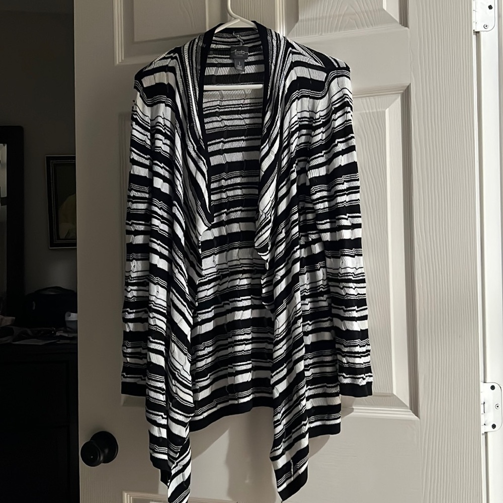 Travelers by Chicos/ size 1 USA 8
